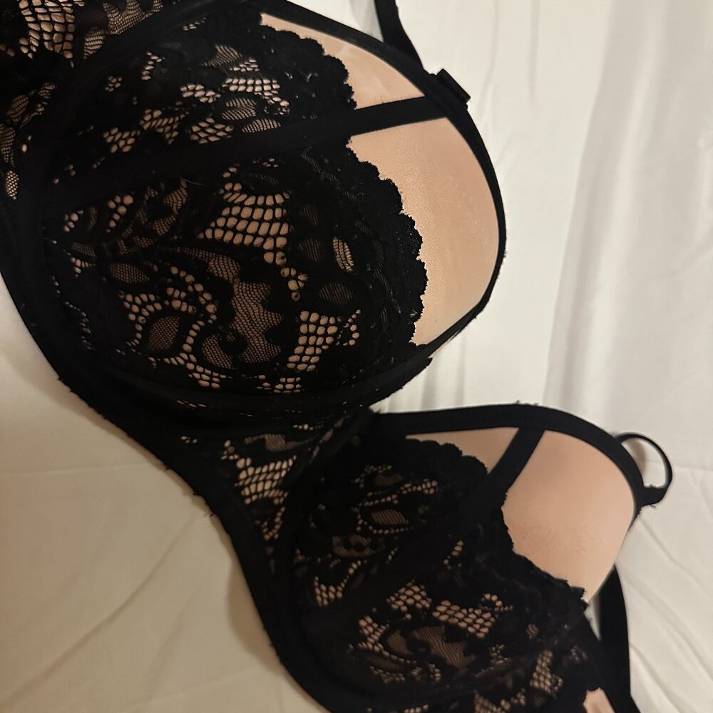 HOT Plus Lingerie Retro Inspired Pink Black Lace Torrid Bra Convertible 42 DDD
